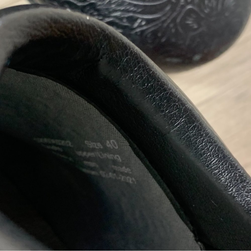 DANSKO Black LT PRO Nursing Clog Shoes Floral Tooled - Picture 6 of 11